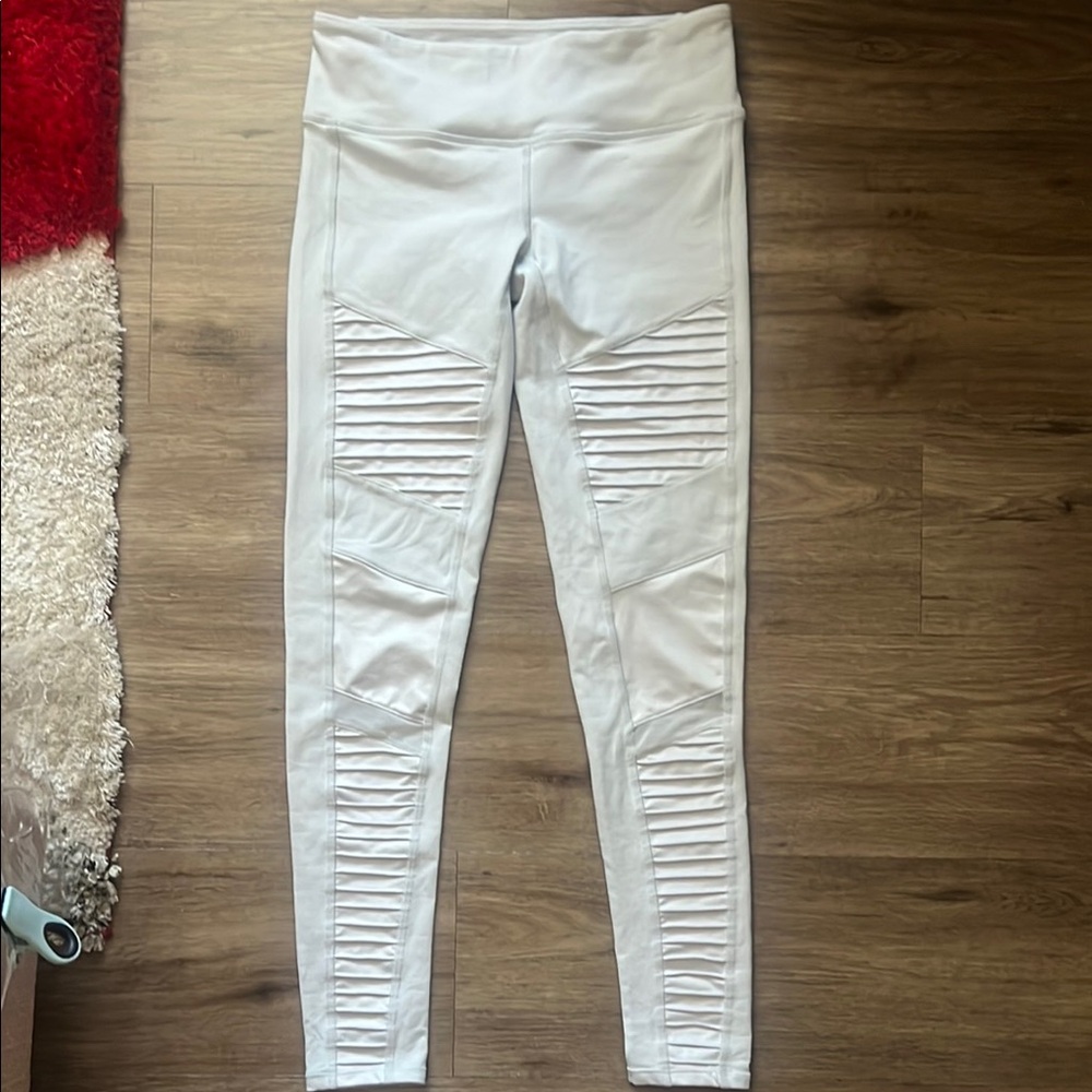 Alo 7/8 womens